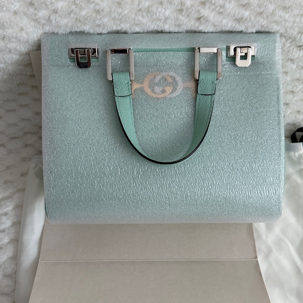 Gucci Grainy Leather Zumi Tote Bag-569712-Authentic-NWT - Picture 16 of 16